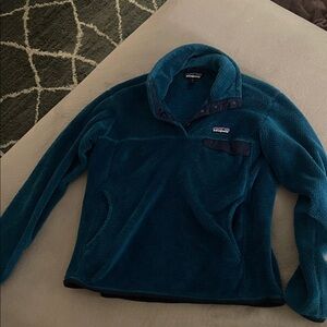 Patagonia Women's Teal snap-t Sweatshirt